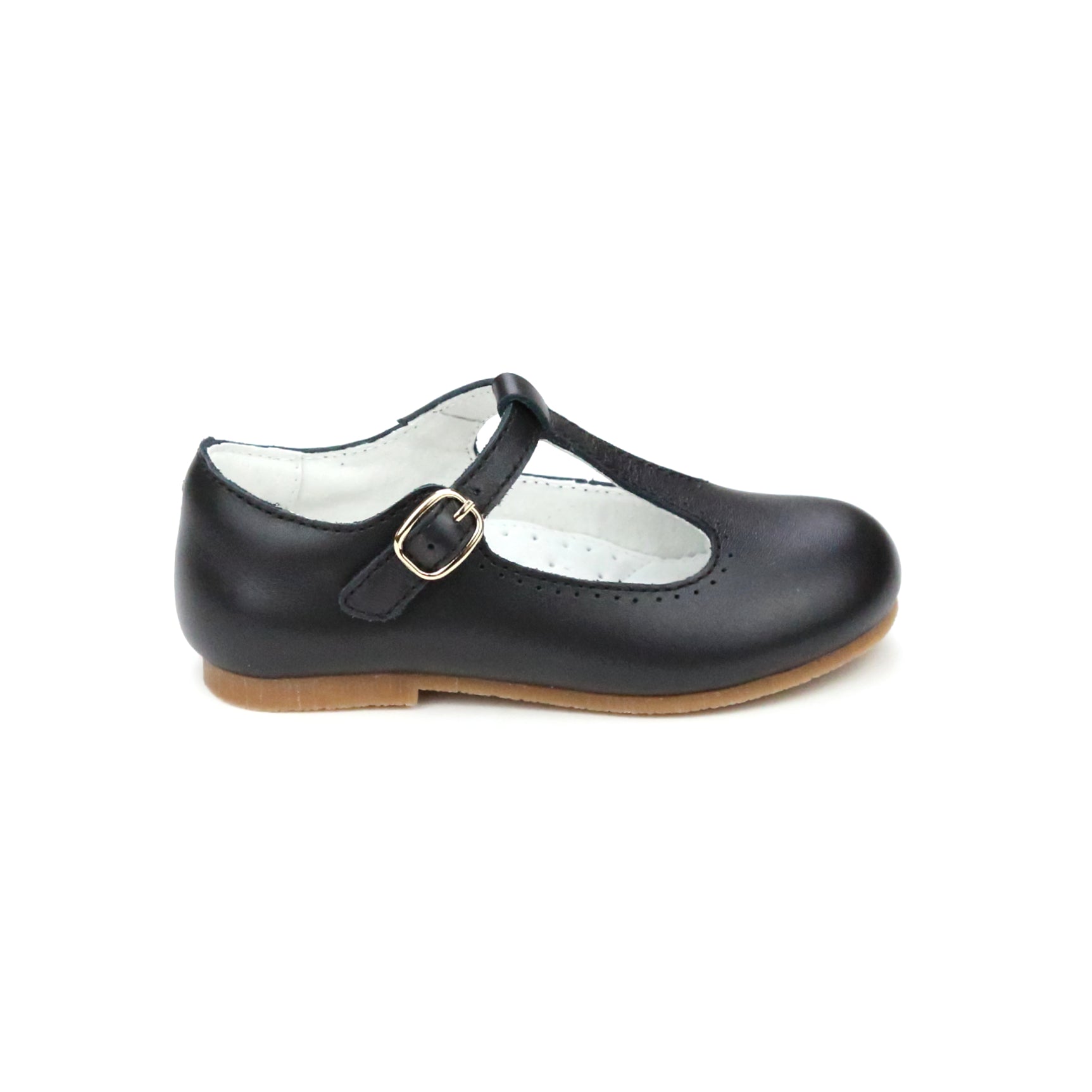 L’Amour Eleanor T-strap Mary Jane shoes for girls in smooth leather with classic cutouts, ideal for fall outfits, family photos, and coordinating with Henry Duvall collections