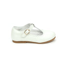 L’Amour Eleanor T-strap Mary Jane shoes for girls in smooth leather with classic cutouts, ideal for fall outfits, family photos, and coordinating with Henry Duvall collections