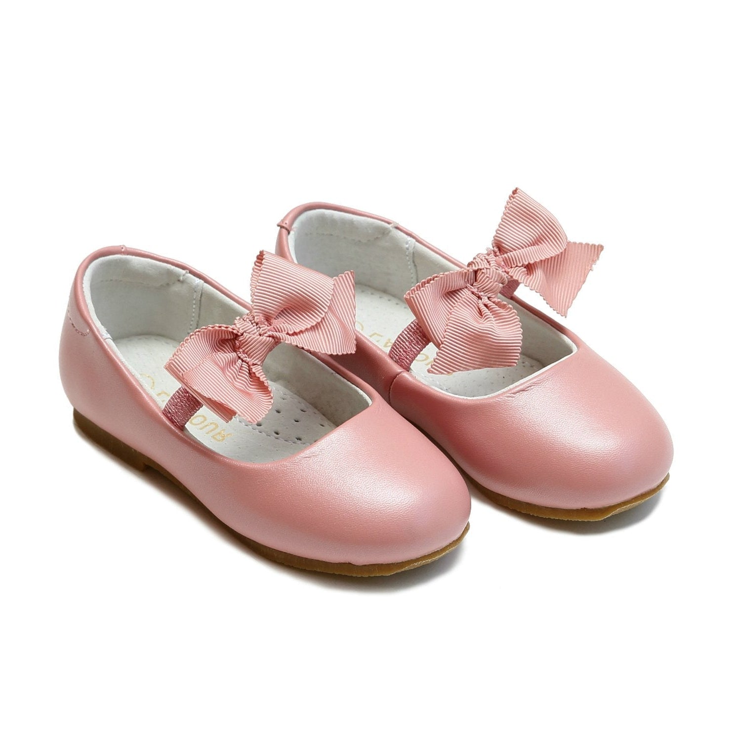 L’Amour Pauline matte leather bow flats for girls with elastic strap, perfect for special occasions, portraits, and pairing with Henry Duvall dresses.