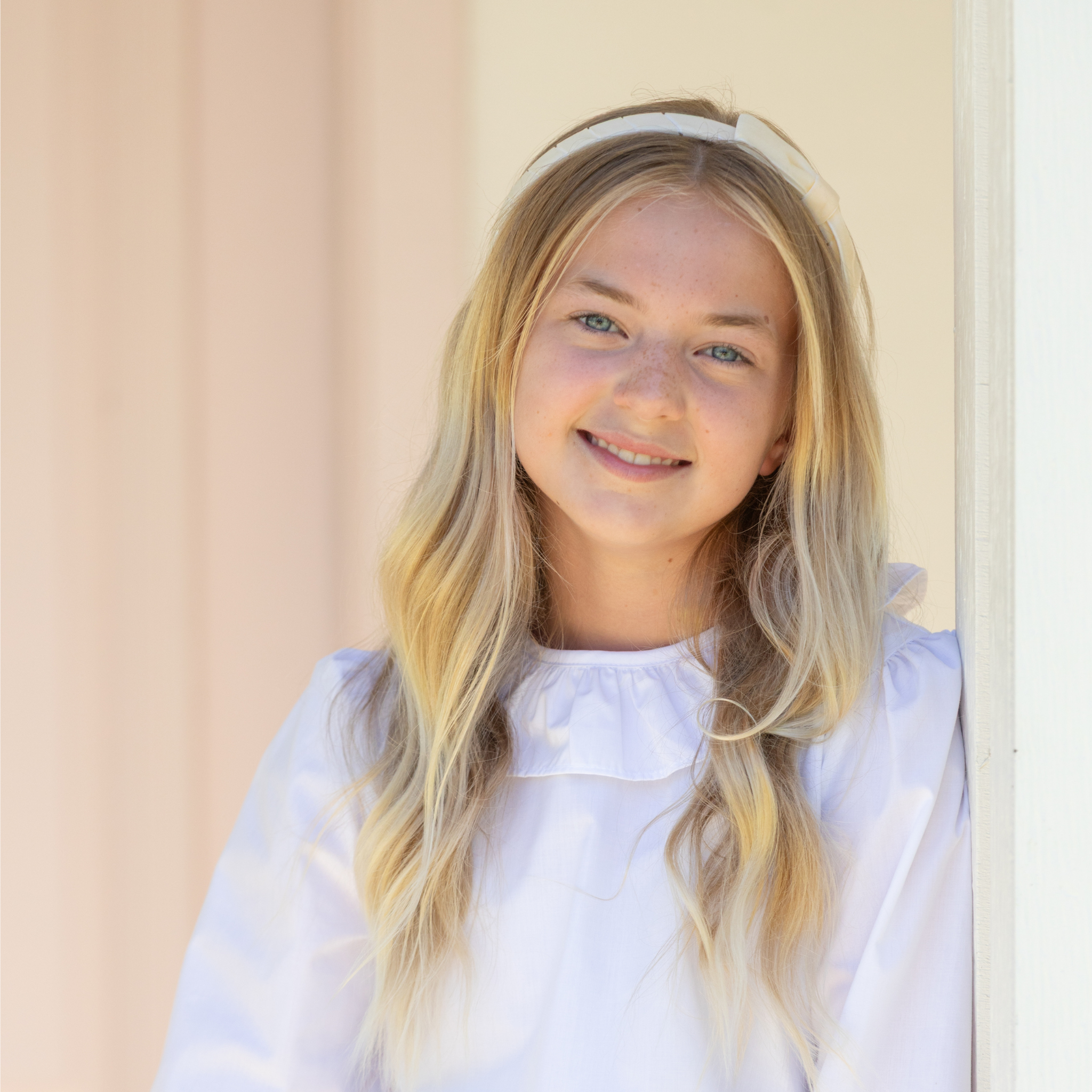 Velvet Lottie Headband by Winn & William, classic girls bow headband hand-wrapped in velvet, perfect accessory for fall outfits and family portraits