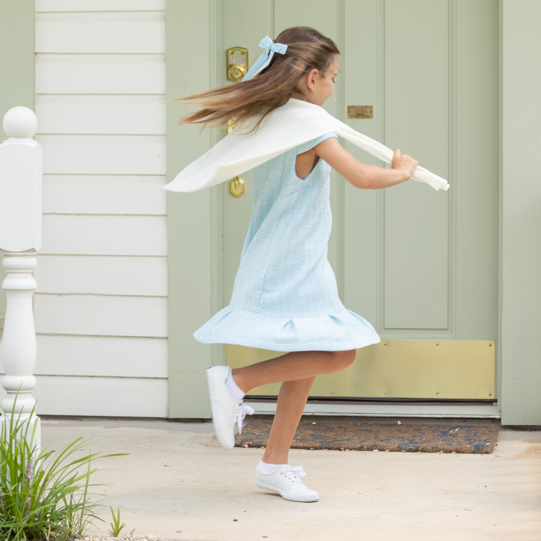 Velvet Jane Bow by Winn & William, handcrafted velvet hair bow with alligator clip, classic fall accessory for girls.