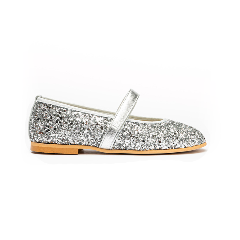Silver glitter Mary Jane party shoes for girls by Childrenchic, designed to coordinate with Henry Duvall fall and holiday outfits