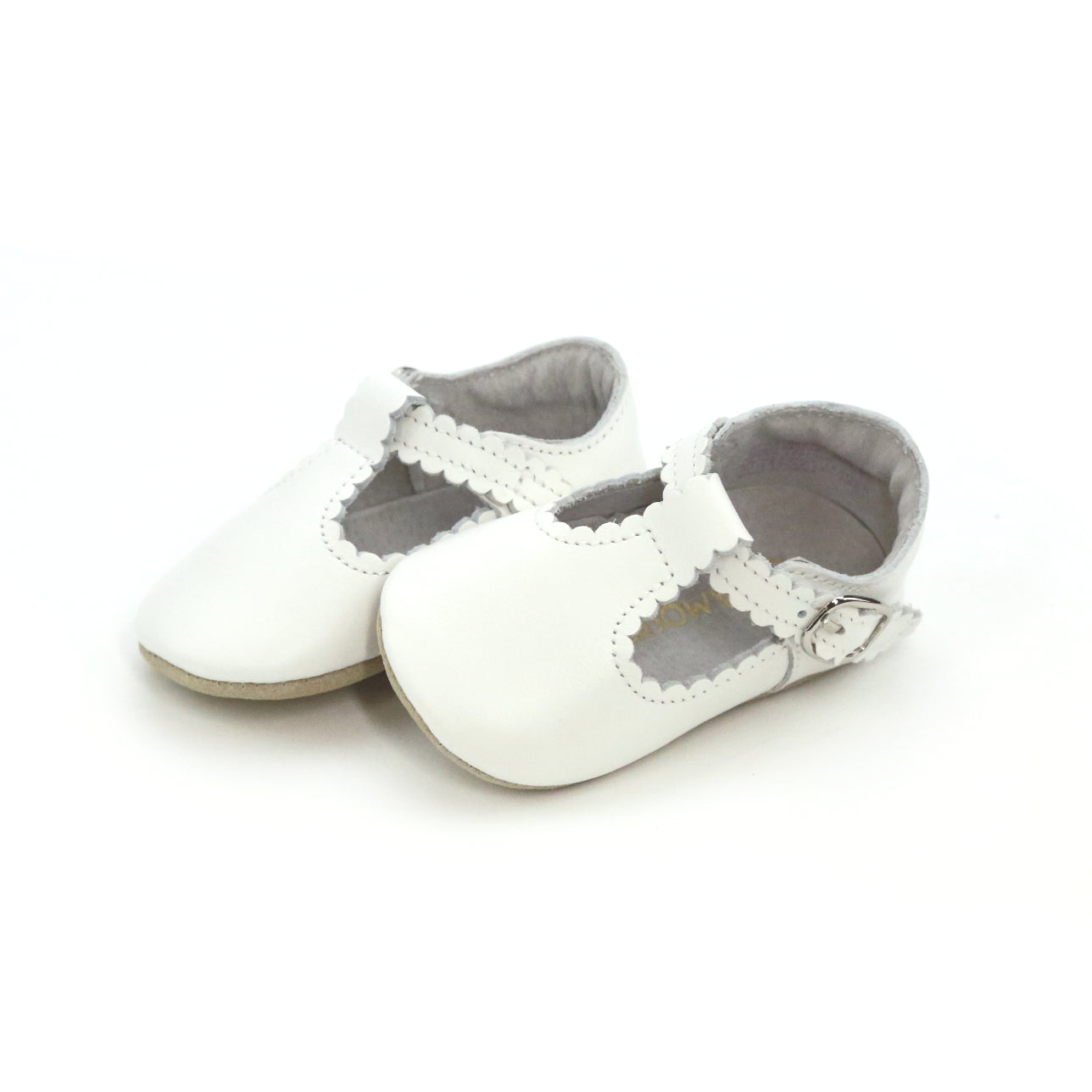 L’Amour Elodie white scalloped T-strap baby shoe in Napa leather with soft suede sole, perfect for pairing with Henry Duvall Fall outfits for girls