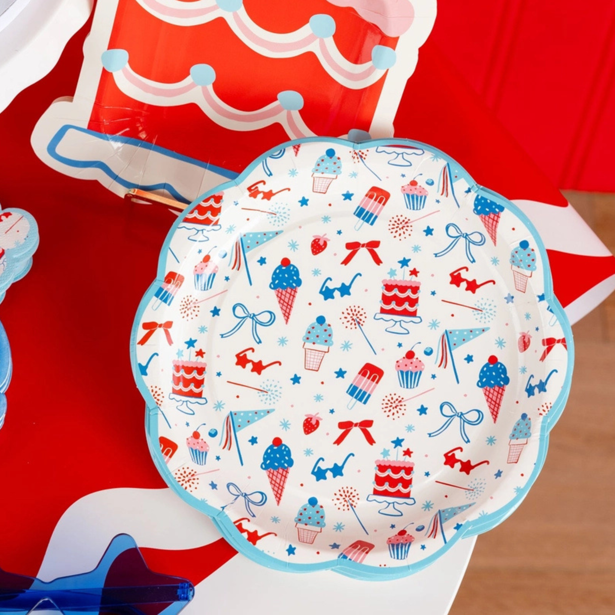Summer Treats 9" Plate - Henry Duvall