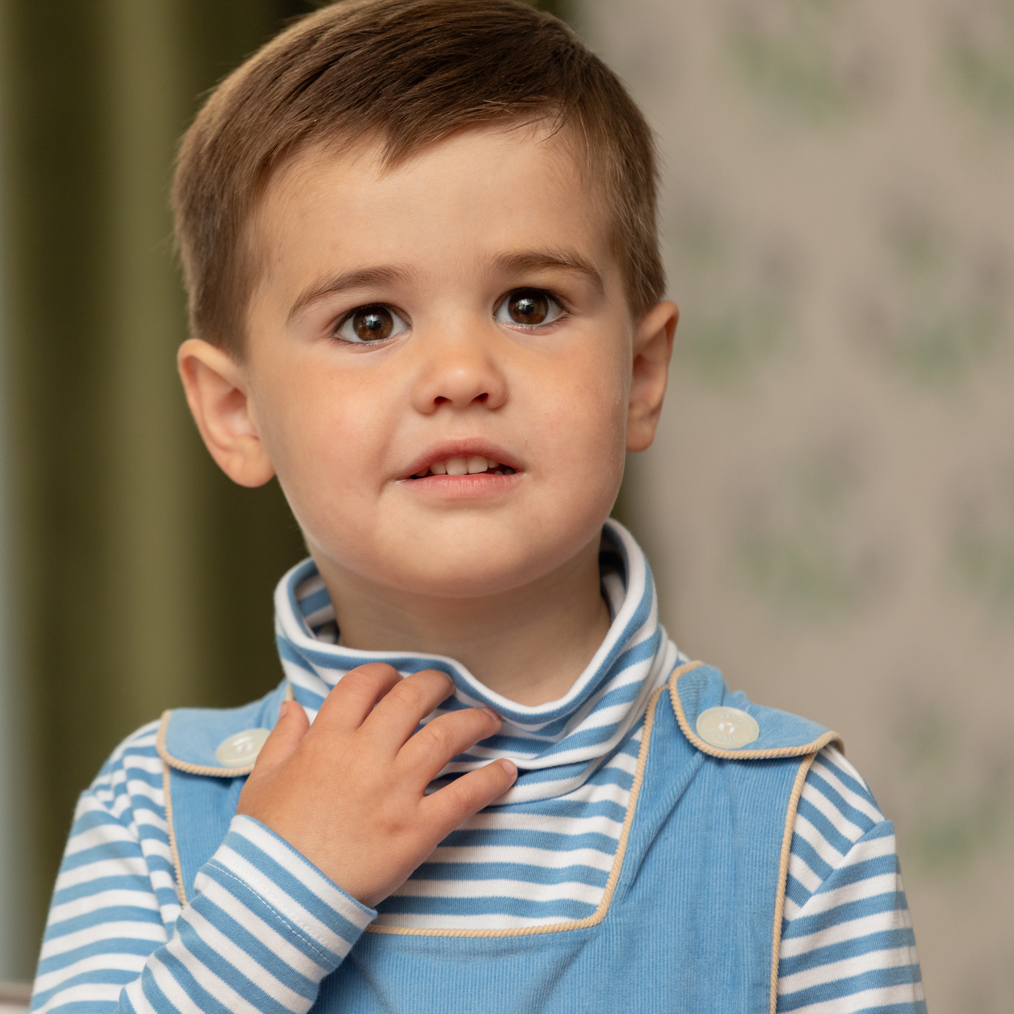 Henry Duvall classic unisex children’s turtleneck for boys and girls, designed for layering throughout fall and winter.