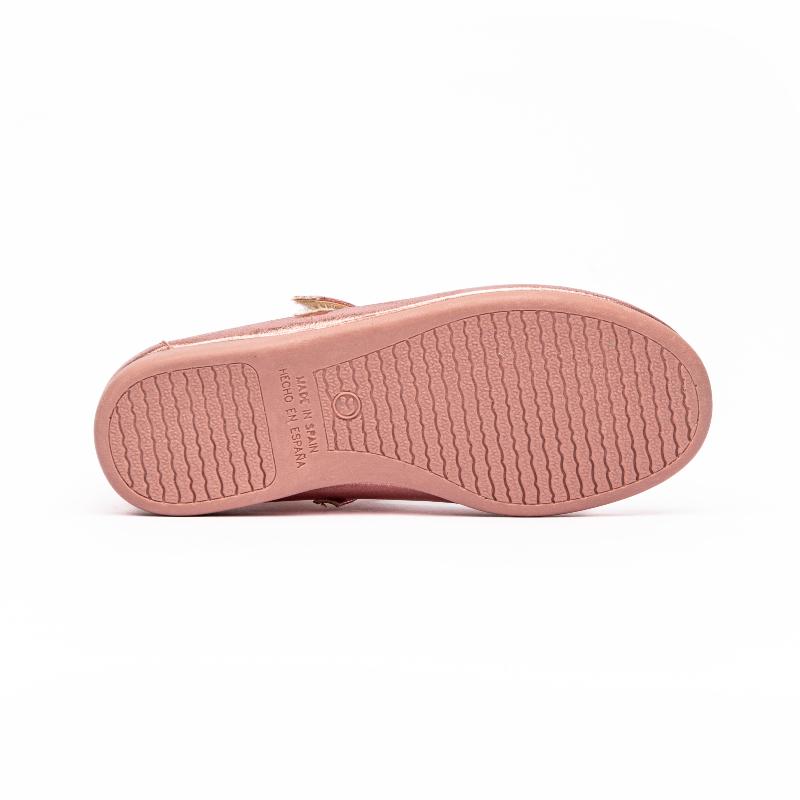 Childrenchic Mila pink Mary Jane shoes for girls with Velcro strap and cushioned sole, classic rose-colored shoes to coordinate with Henry Duvall fall dresses and outfits.