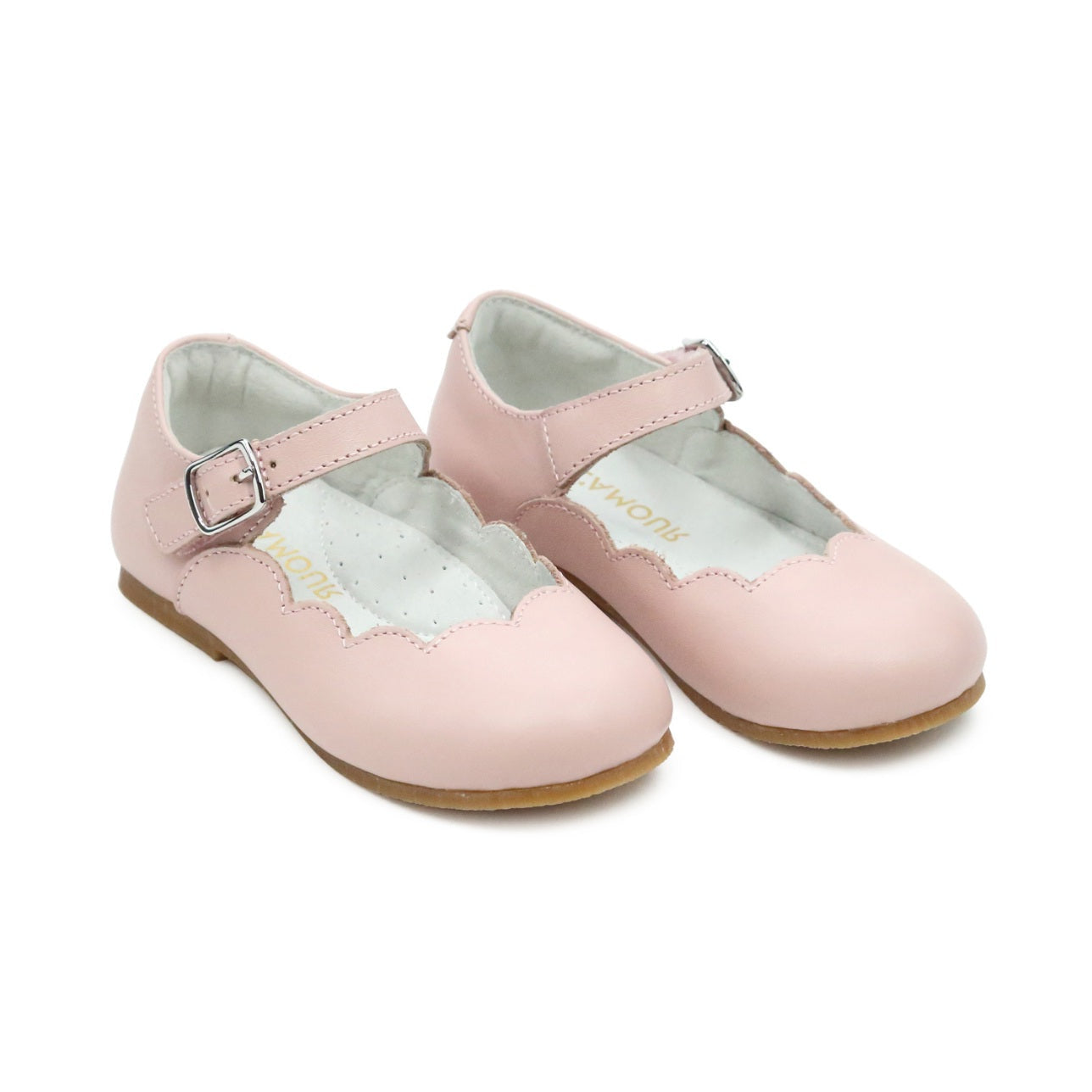 Leather scalloped Mary Jane dress shoes for girls by L’Amour, toddler to youth sizes, perfect for pairing with Henry Duvall dresses and fall outfits