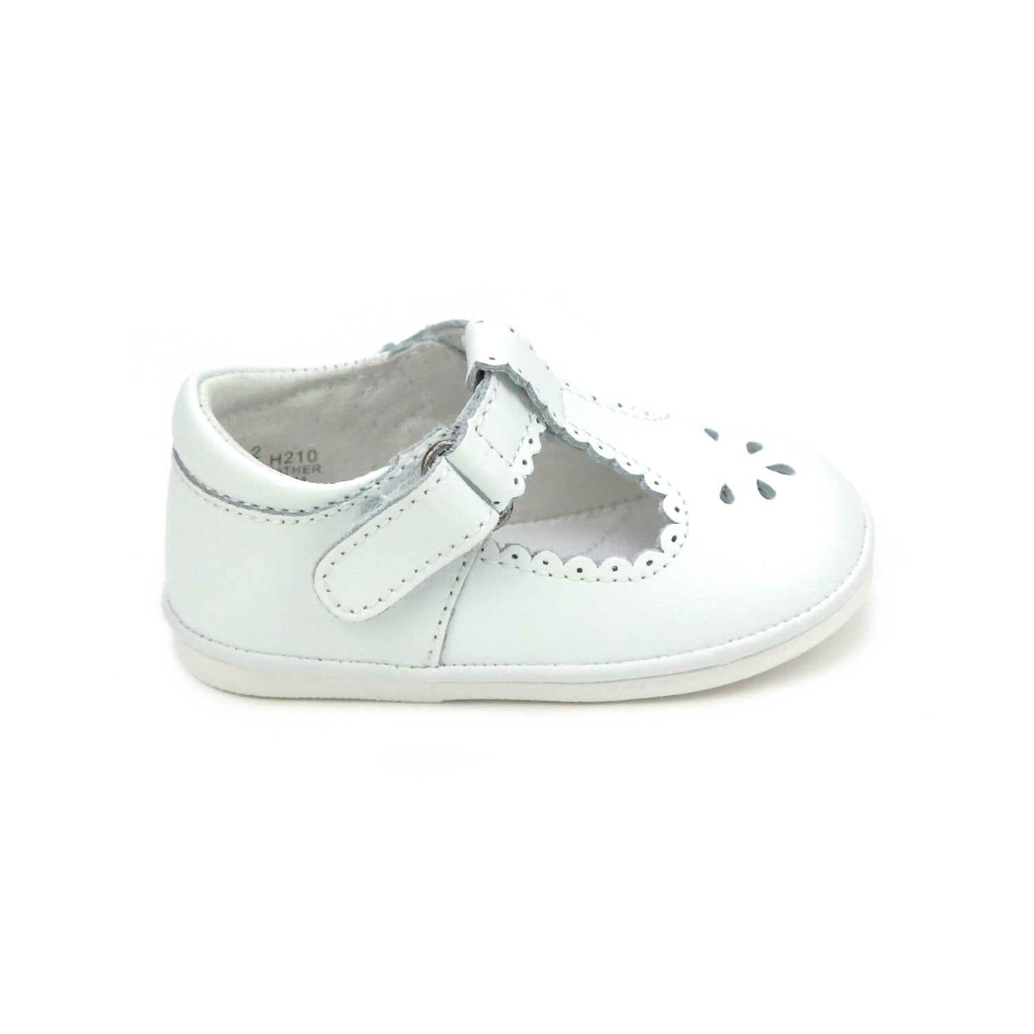 L’Amour Angel Dottie scalloped T-strap baby Mary Jane shoes in soft leather, perfect for early walkers and coordinating with Henry Duvall infant girl outfits