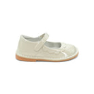 L’Amour patent leather scalloped Mary Jane shoes for girls in classic shiny finish, perfect for fall family photos and holiday dressing