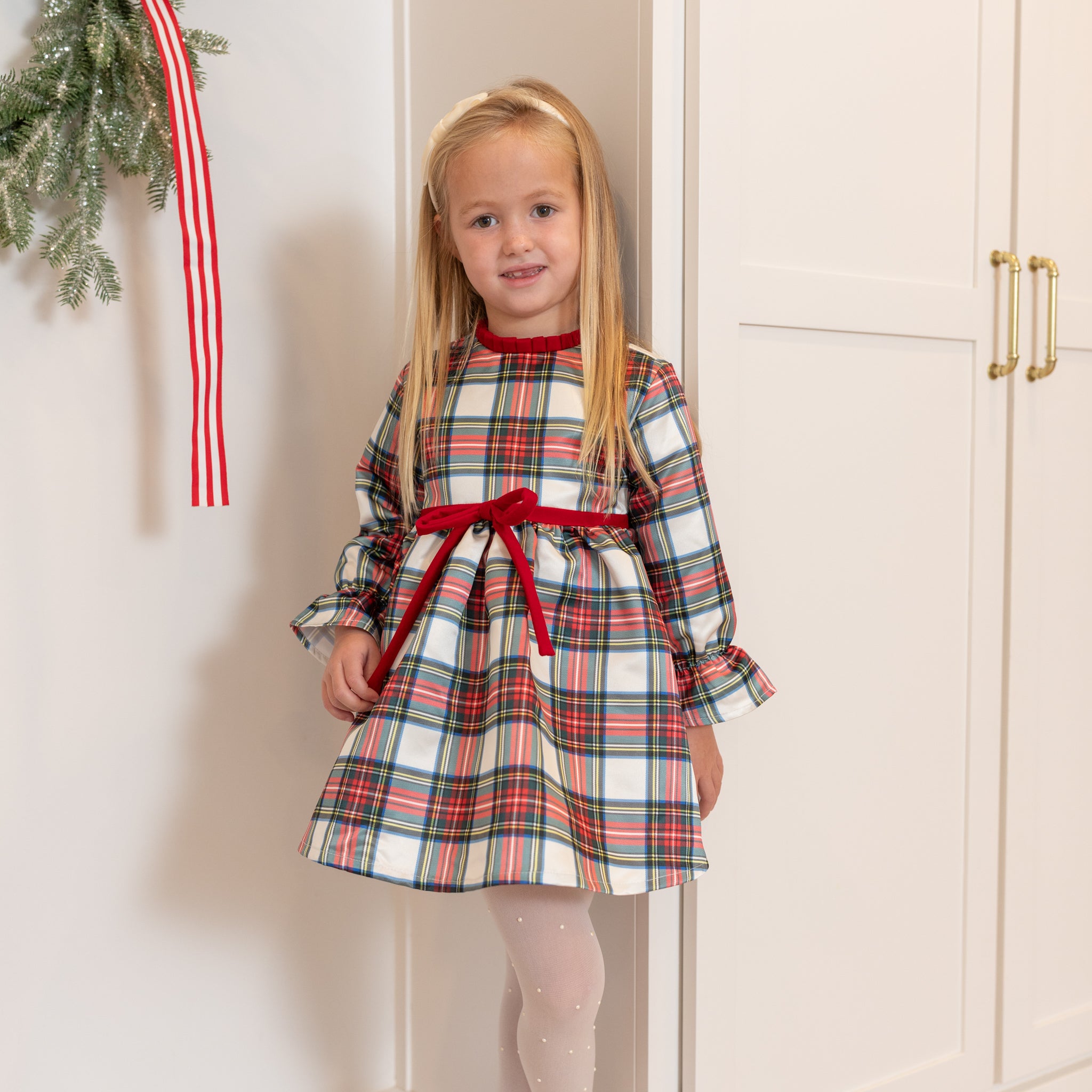 Velvet Lottie Headband by Winn & William, classic girls bow headband hand-wrapped in velvet, perfect accessory for fall outfits and family portraits