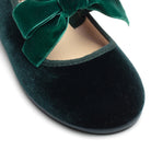 Andie Emerald velvet Mary Jane in emerald green with velvet bow, close-up of toe and bow