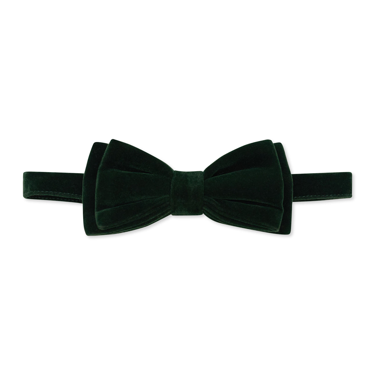 Boys’ Baker Bow Tie in rich Grafton Green Velvet, featuring a classic pre-tied silhouette and adjustable neckband.